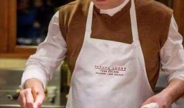 圈内人爆料黄磊做饭视频,圈内人曝光烹饪视频，美食爱好者纷纷点赞