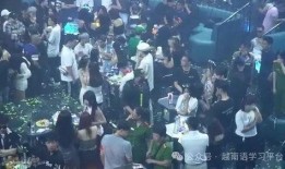 酒吧奇遇爆料视频大全,揭秘热门爆料视频背后的精彩瞬间