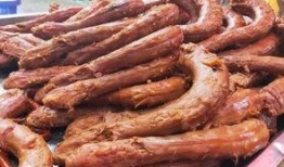 市场卤鸭爆料视频,独家爆料视频带你探秘卤鸭制作全过程