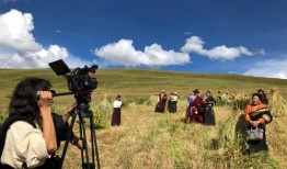 围场二中爆料事件视频播放,真相究竟如何？