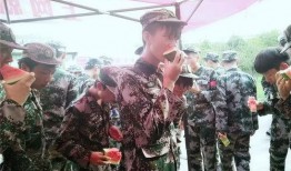 部队娱乐吃瓜小品,部队娱乐吃瓜小品，欢乐无限